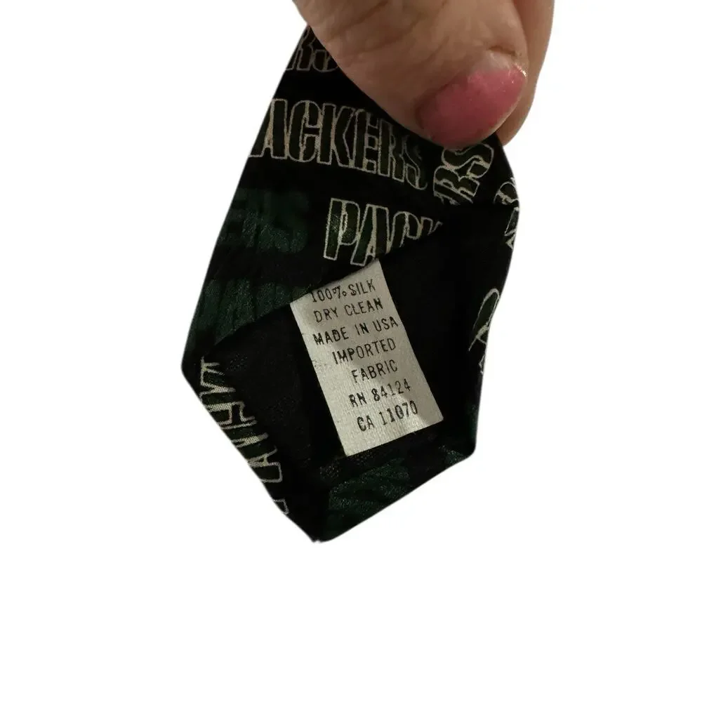 Ralph Marlin RM Sport NFL Green Bay Packers V Logo Helmet Vintage Necktie Silk